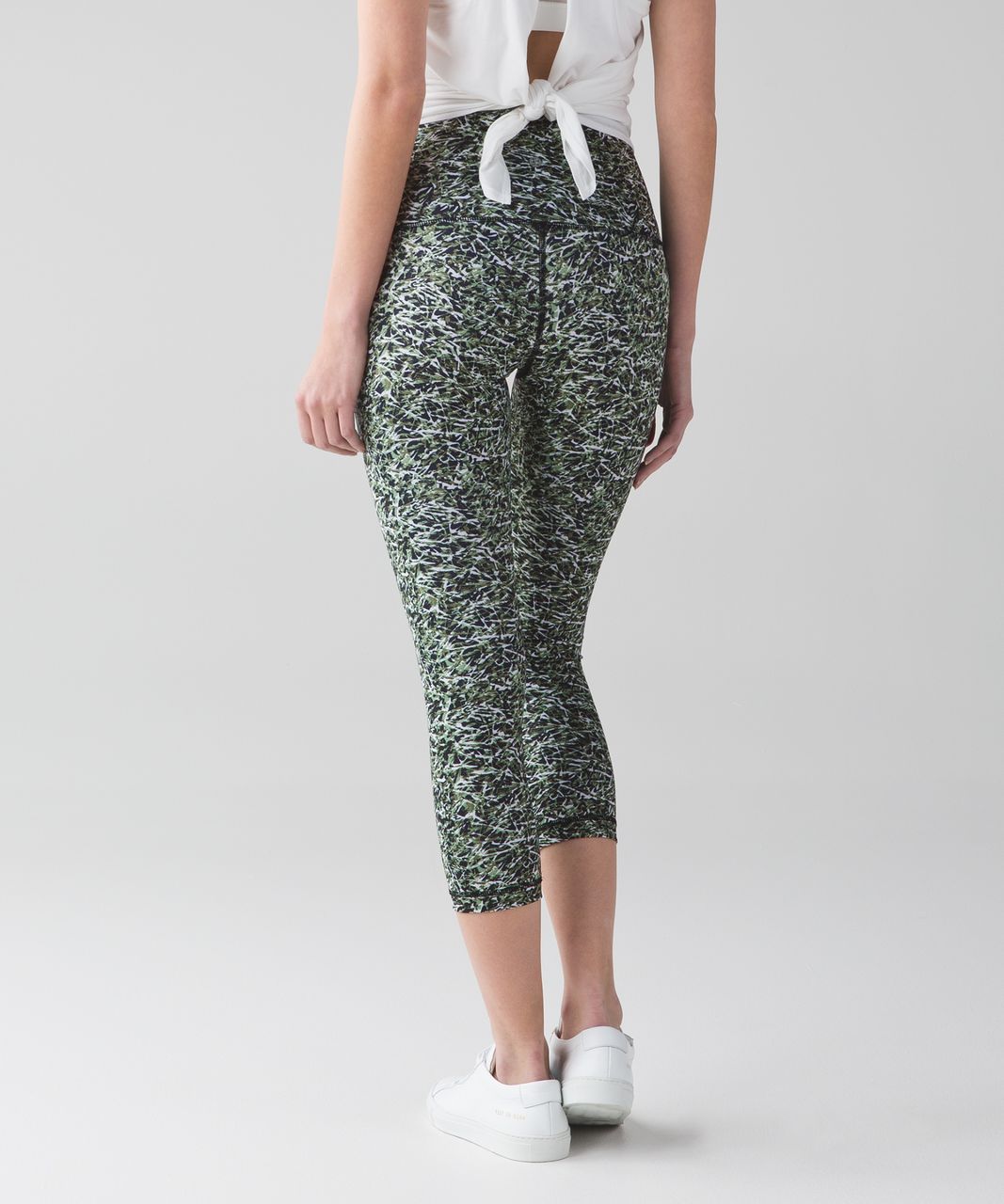 Lululemon Wunder Under Crop (Hi-Rise) (Full-On Luxtreme) - Mini Ripple Desert Olive Fatigue Green