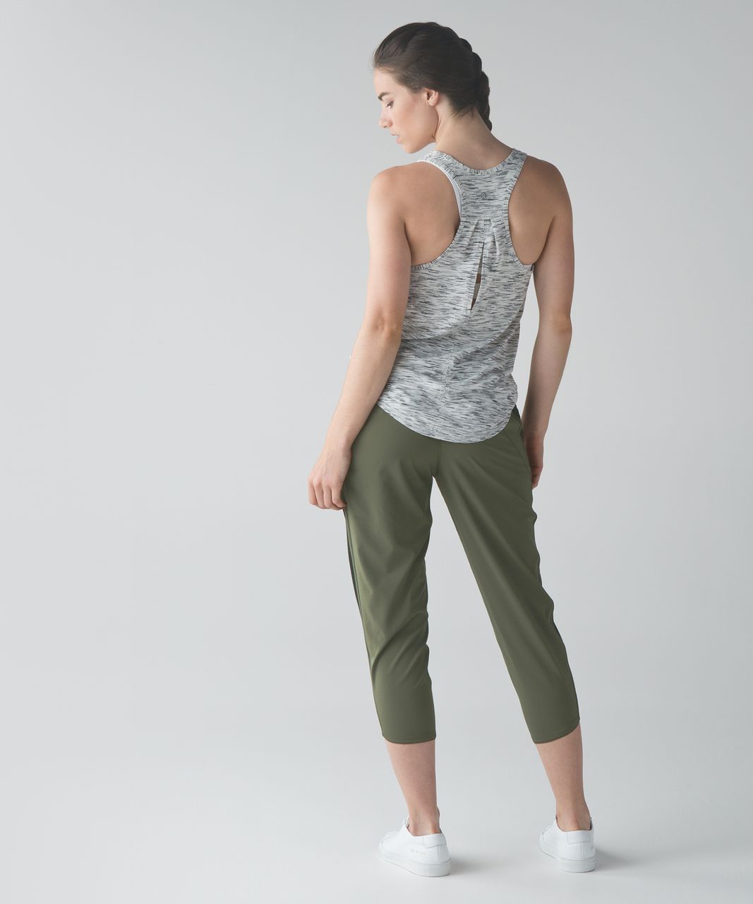 Lululemon For Love Crop - Fatigue Green / Black