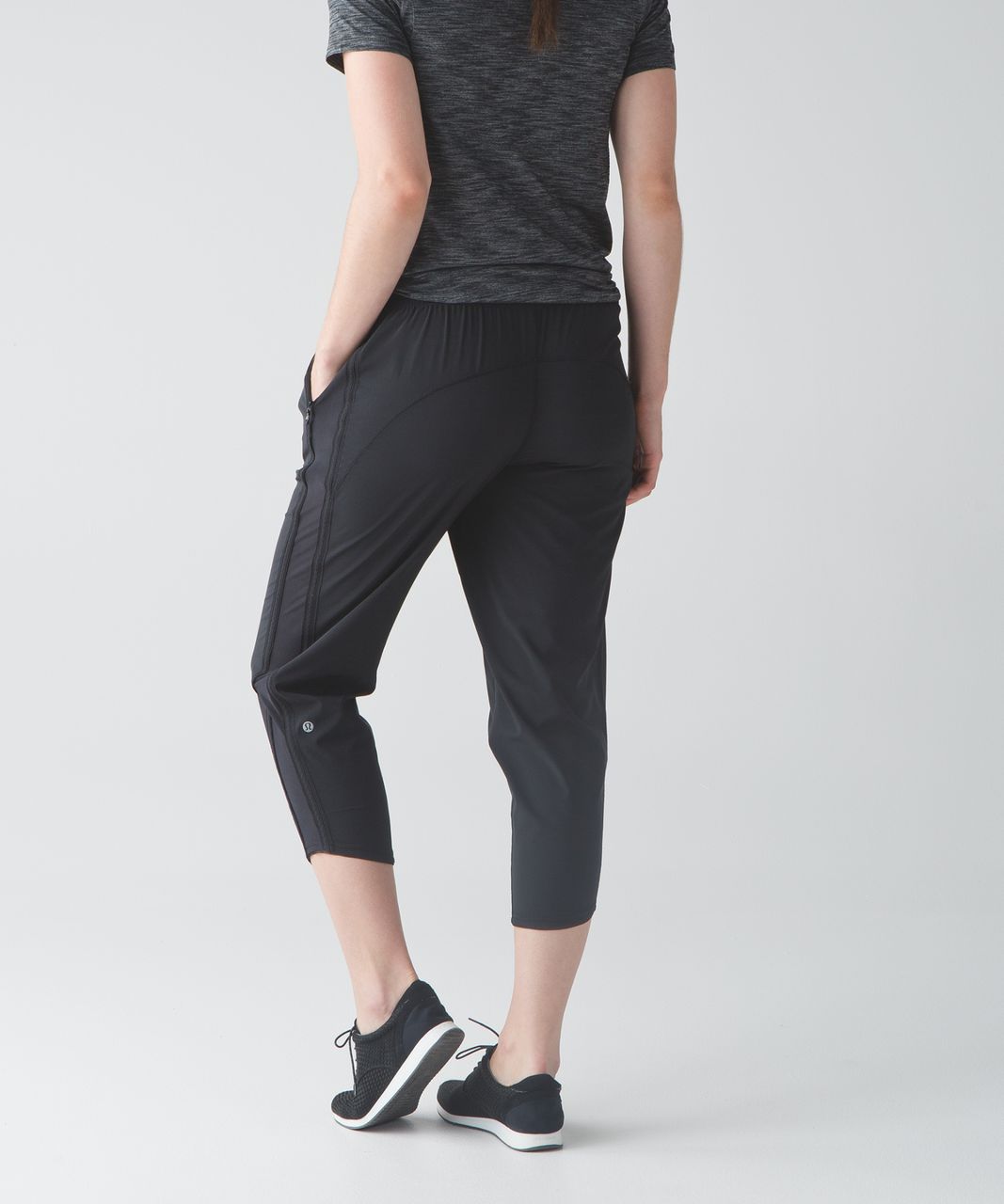 Lululemon For Love Crop - Black