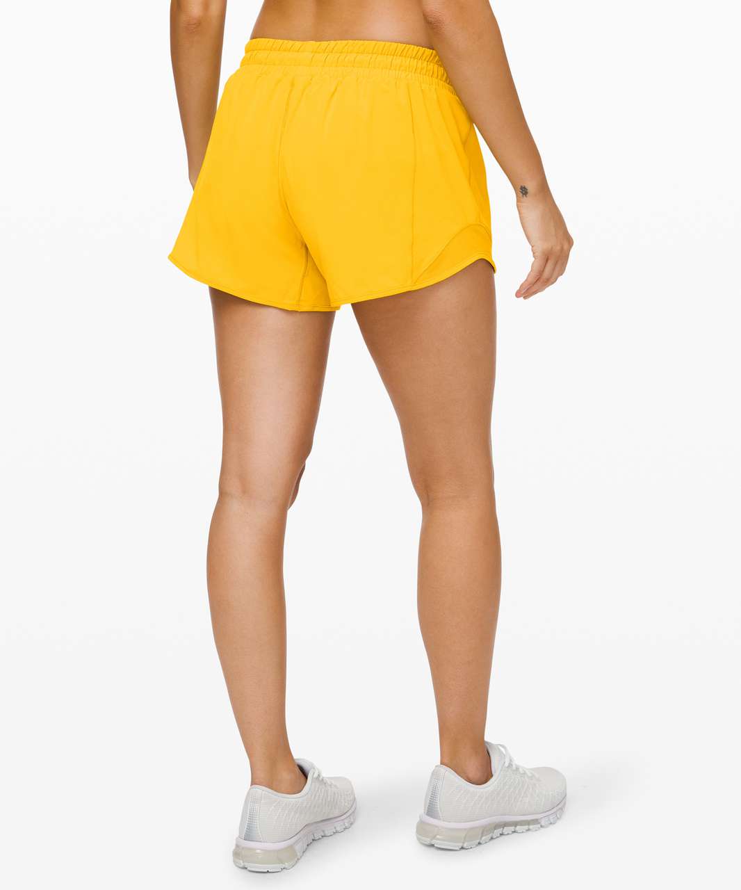 Lululemon Hotty Hot Short II Long 4 *Emboss - Honeycomb Emboss