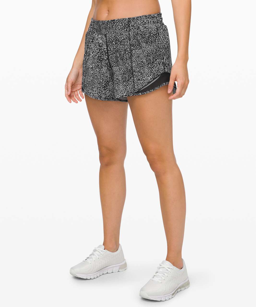 Lululemon Hotty Hot Short II *Long 4" - Polar Shift Inverse Alpine White Black / Black