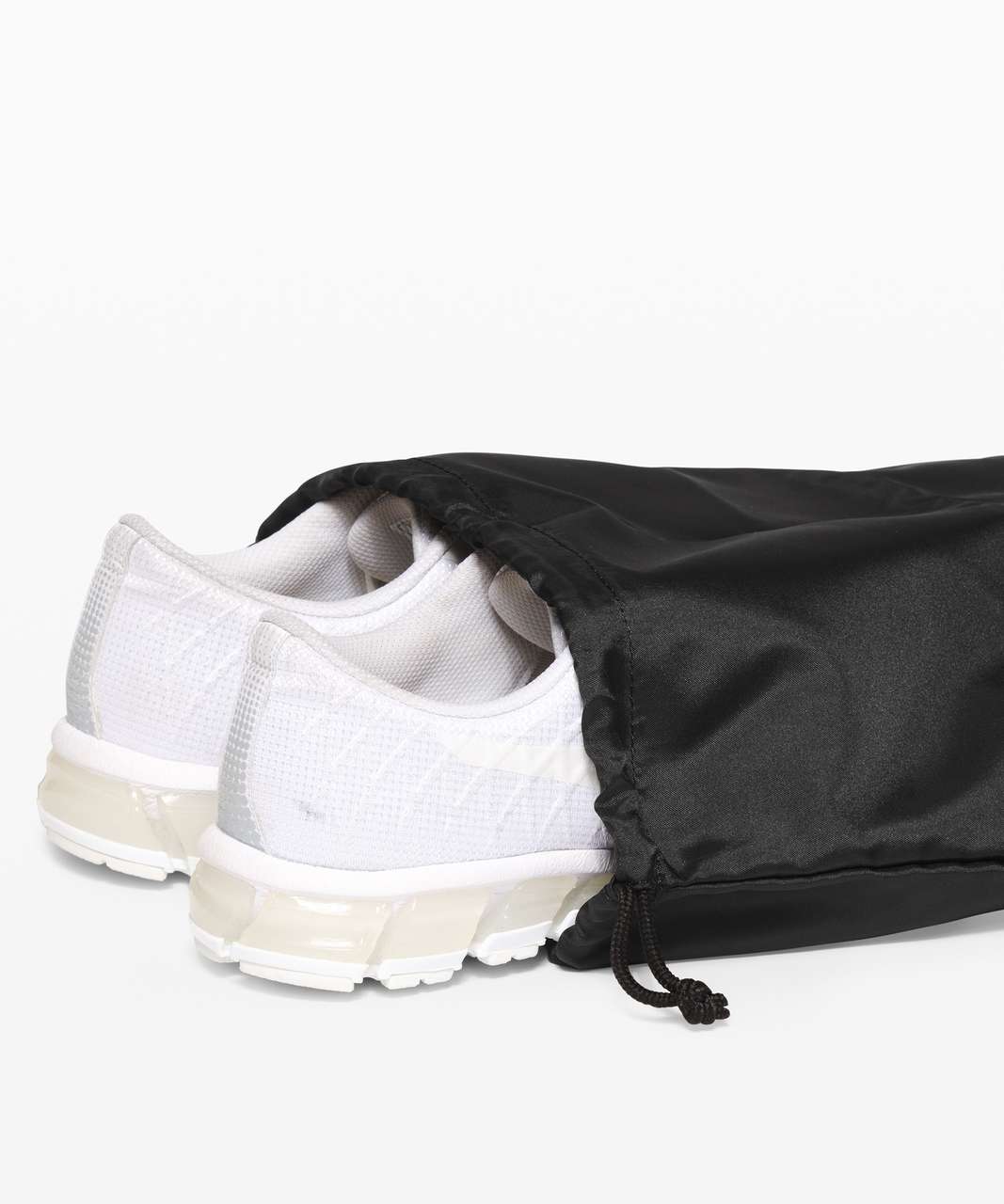 lululemon - Ready, set, weekend. This roomy duffle has