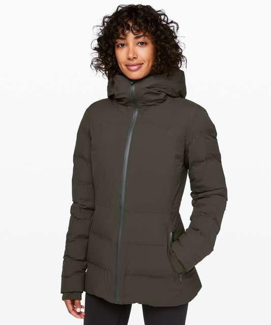 Lululemon Sleet Street Jacket - Cassis (First Release) - lulu fanatics