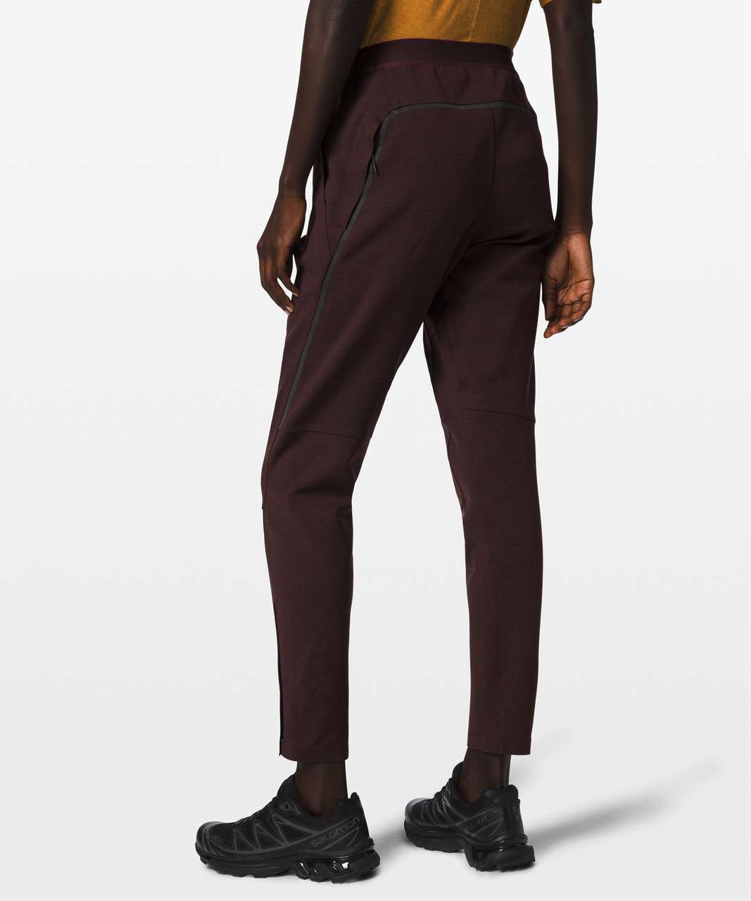 Lululemon Refract Jogger 26" *lululemon lab - Dark Cedar / Black