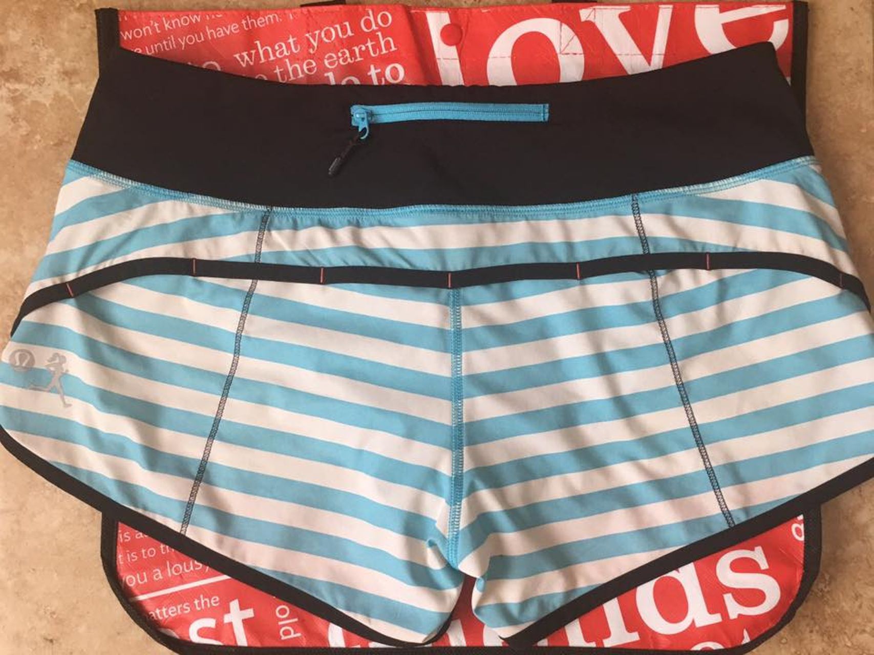 Lululemon Speed Short - 2012 Seawheeze Spry Blue Waldo Stripe