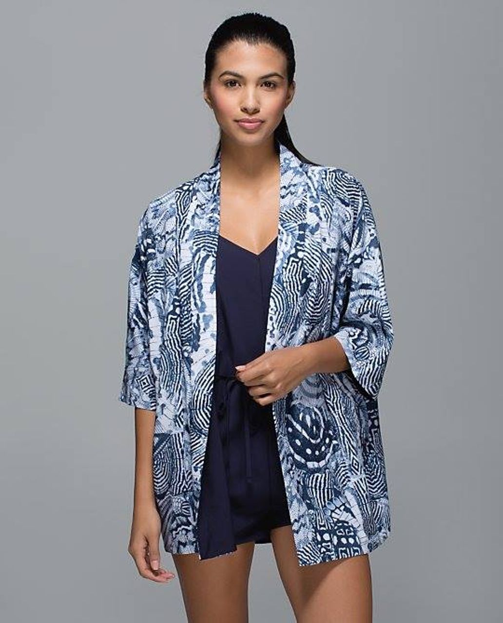 Lululemon Casbah Kimono - Winged Mosaic White Naval Blue / Naval Blue