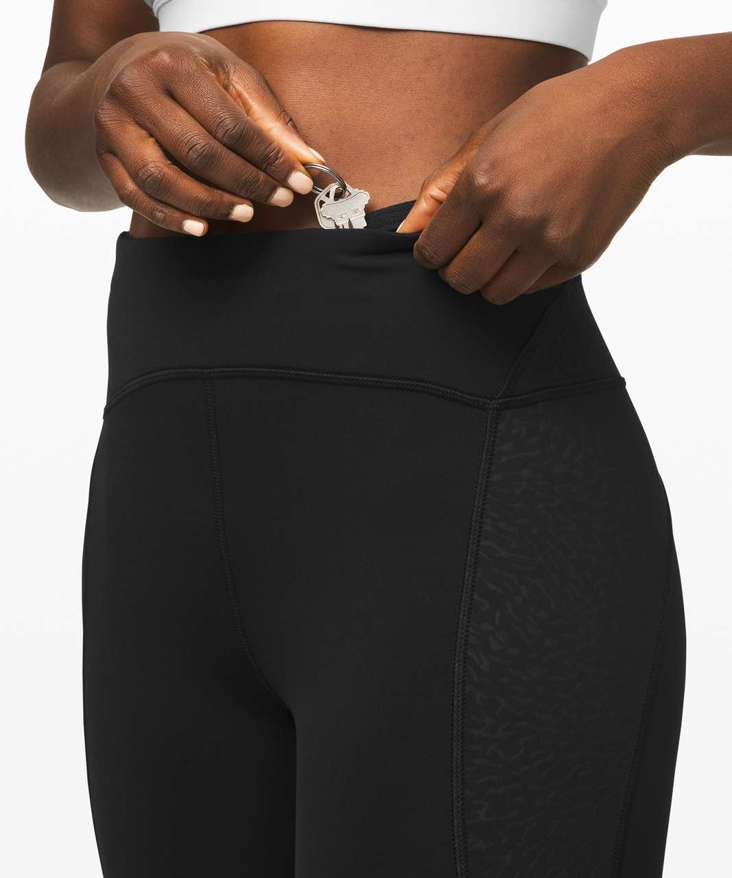 Lululemon Cold Pacer High-Rise Tight 28" - Black / Nocturnal Shift Emboss Black