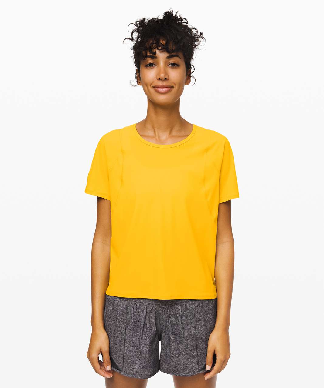 Lululemon Outrun the Heat Short Sleeve - Honeycomb