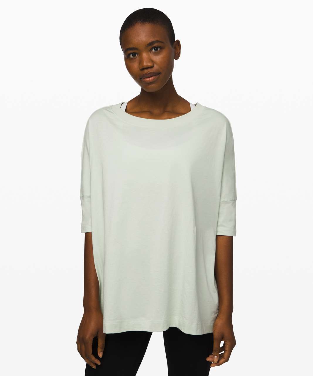 UO Box Drop Shoulder Long Sleeve Tee