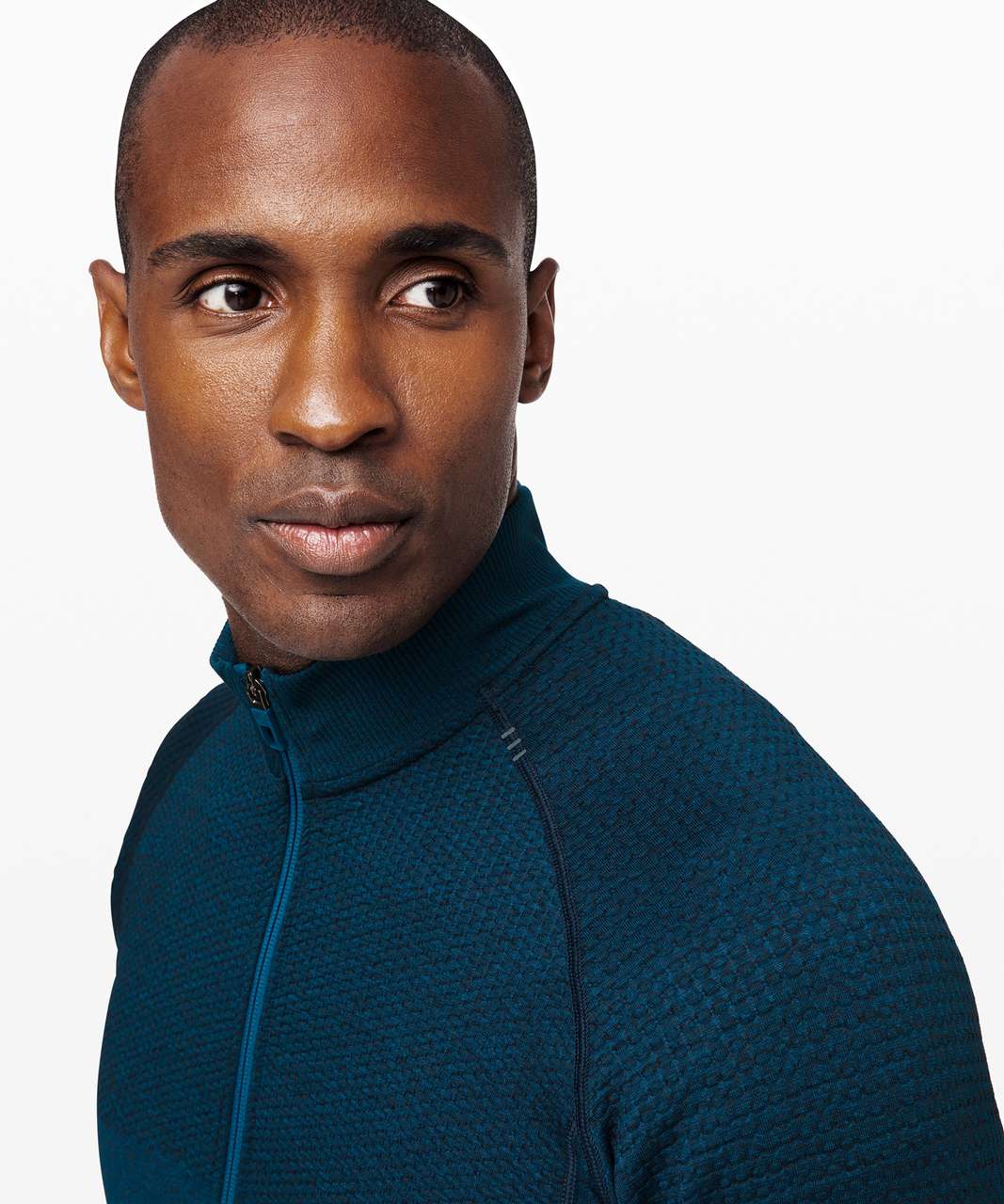 Lululemon Engineered Warmth Jacket - Poseidon / Black