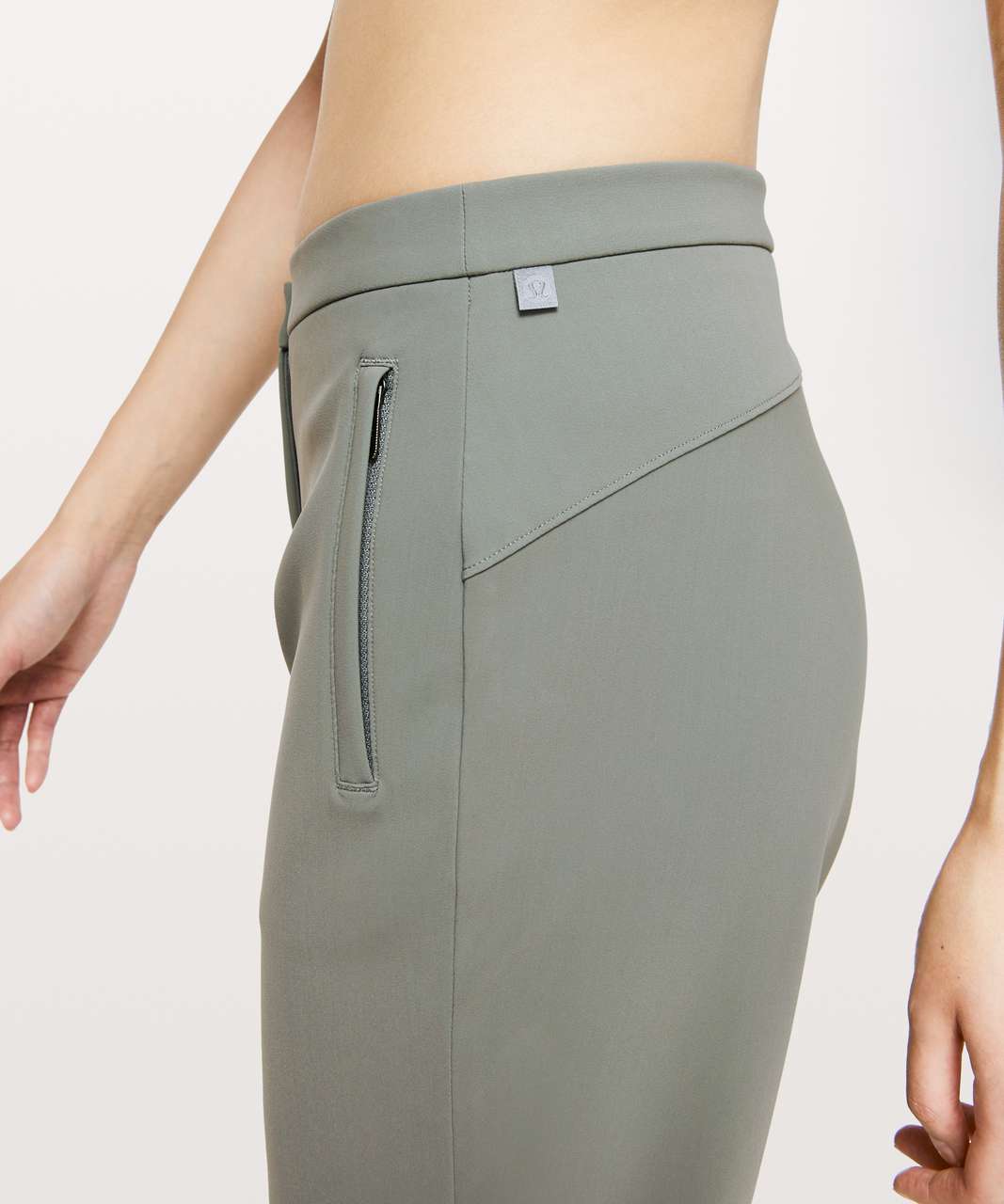 Lululemon On The Move Pant *Lightweight - Grey Sage - lulu fanatics