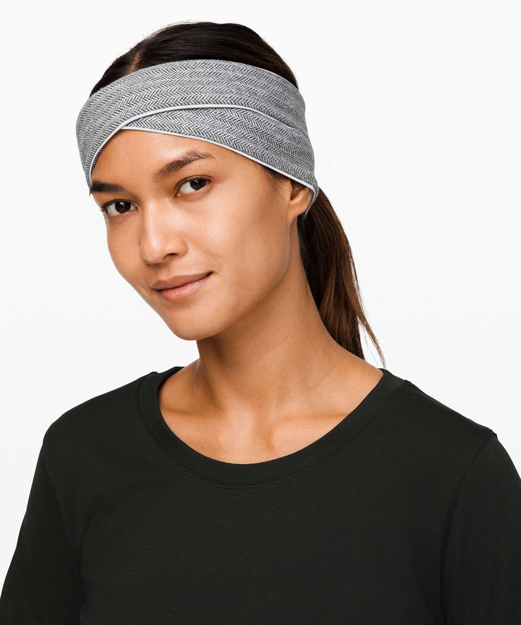 Lululemon Cross Chill Run Earwarmer - Heathered Herringbone Heathered Black White