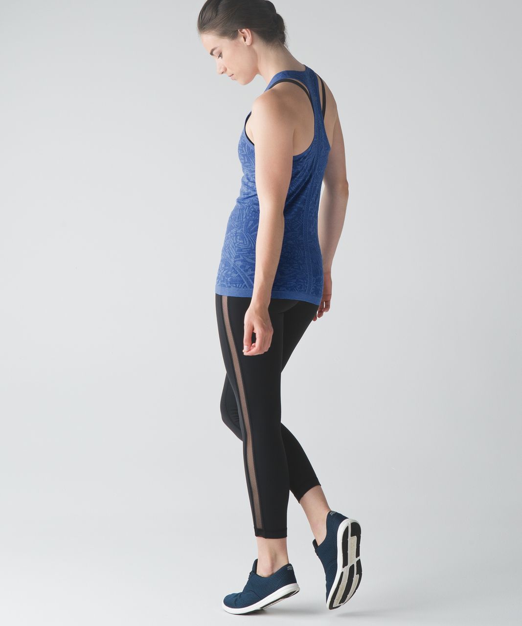 Lululemon Swiftly Tech Racerback - Heathered Harbor Blue