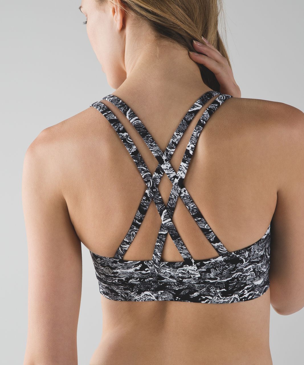 Lululemon Power Through Bra - Black - lulu fanatics