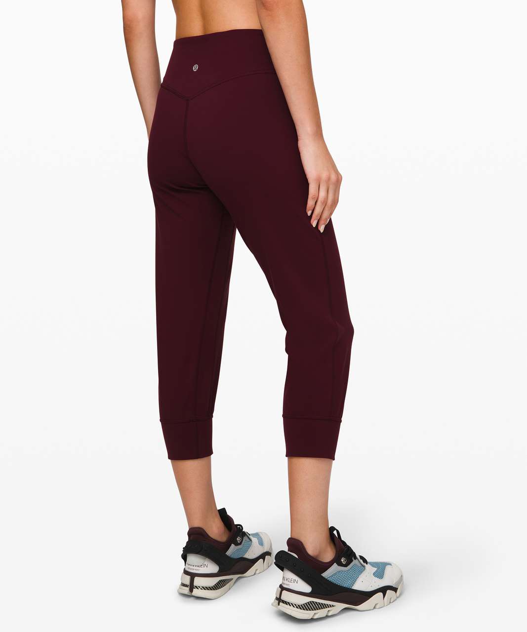 https://storage.googleapis.com/lulu-fanatics/product/51001/1280/lululemon-align-jogger-crop-23-garnet-030699-291956.jpg