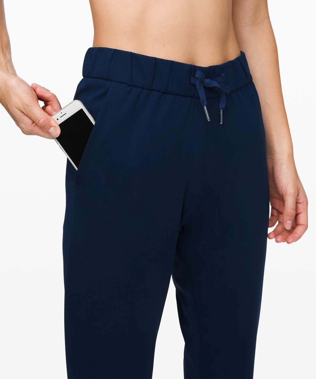 Lululemon On The Fly Wide Leg Pant (Woven) (True Navy TRNV, 8