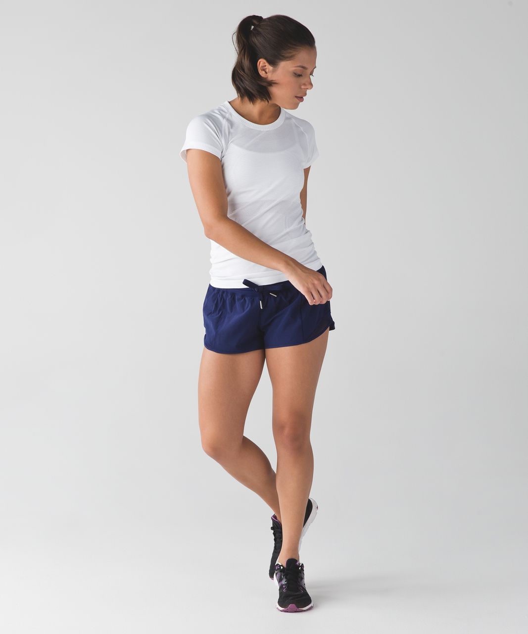 Lululemon Hotty Hot Short - Hero Blue