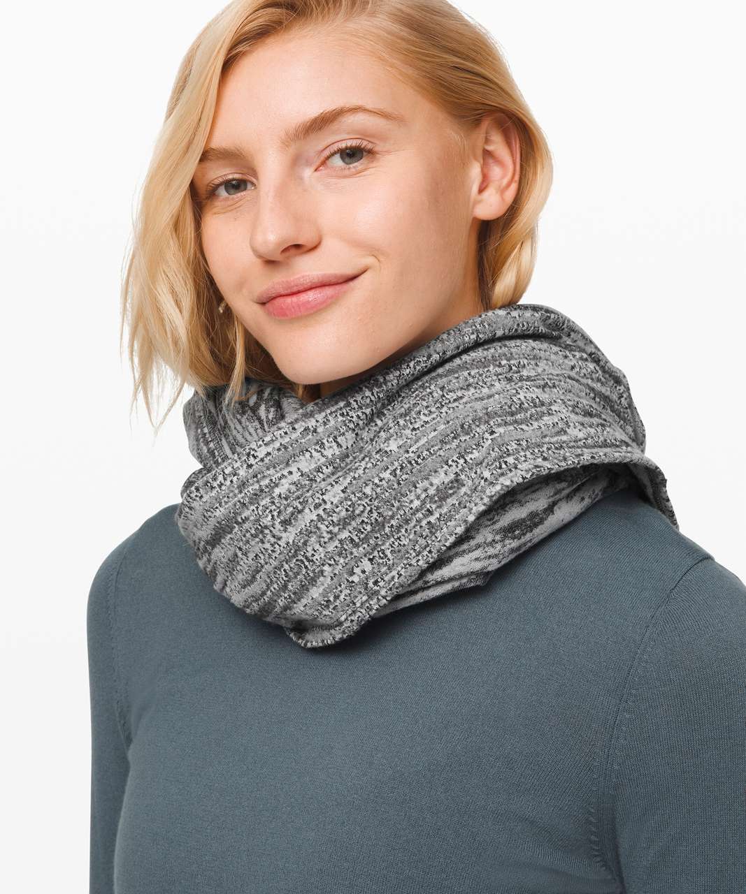 Lululemon Vinyasa Scarf *Rulu - Incognito Camo HTR Black - lulu fanatics