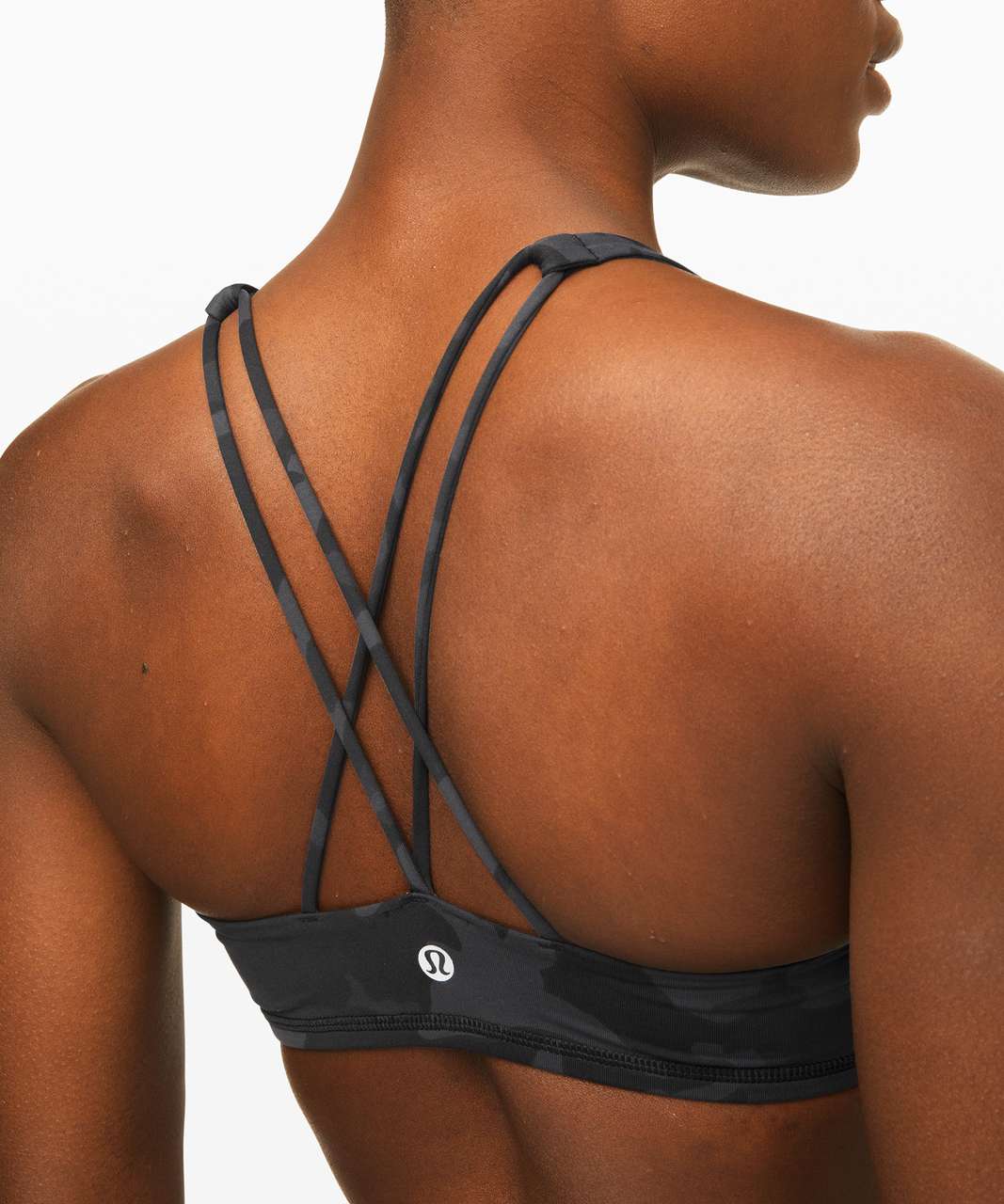 So happy with my new Ebb to Train Bra (Size 2)! Paired with Incognito Camo  Align Joggers (Size 0) and Camo scrunchie. : r/lululemon