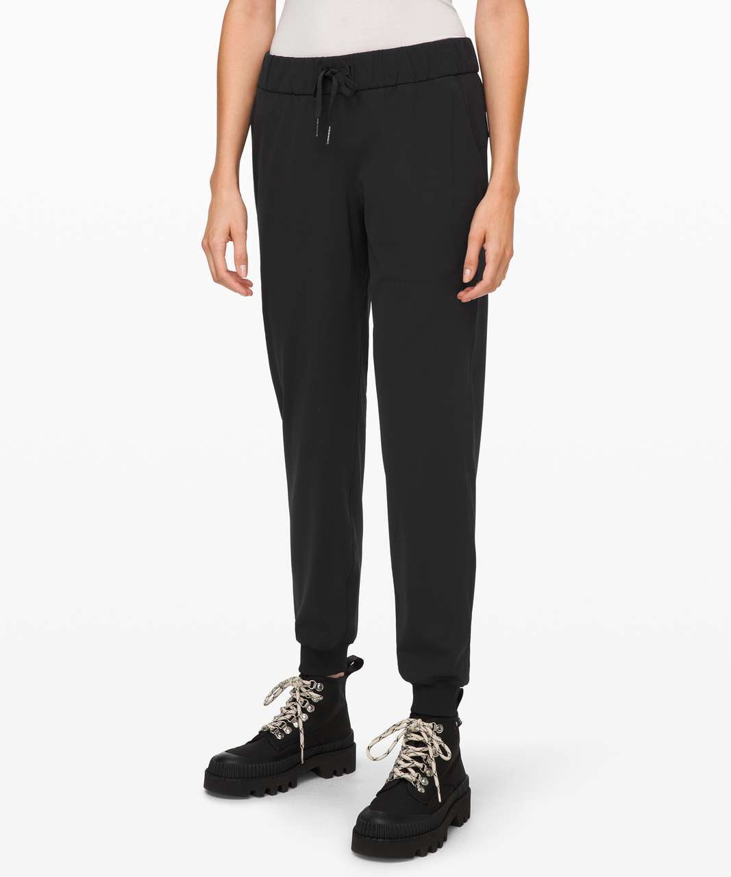 Lululemon On The Fly Crop Jogger - Black - lulu fanatics