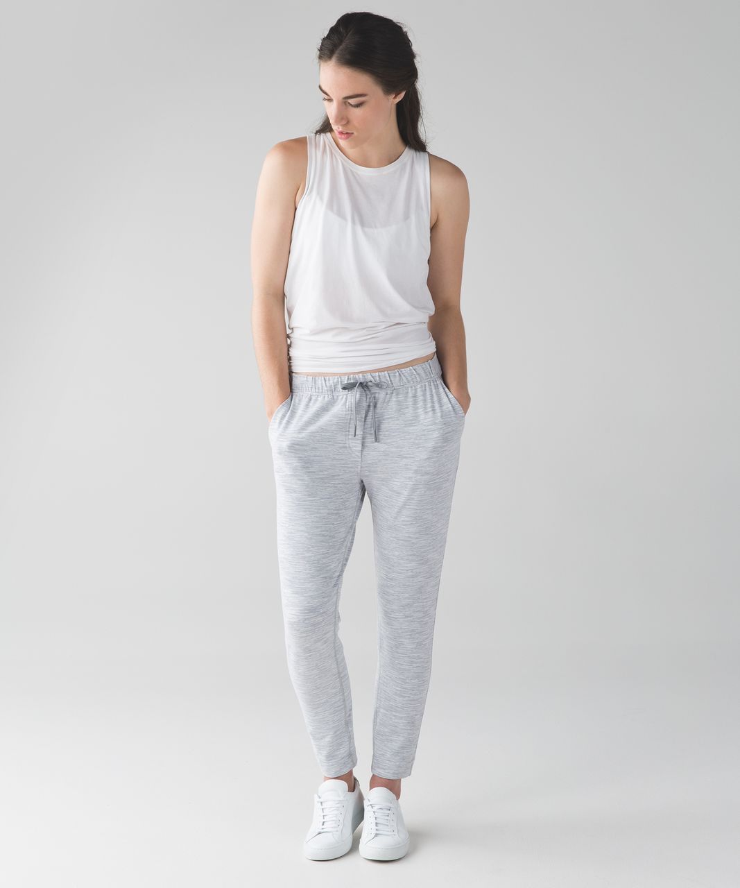 Lululemon Jet Crop (Slim) (Luon) - Wee Are From Space Nimbus 