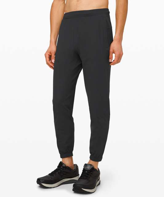What shoes do you fellas pair with your Lulu joggers, surge