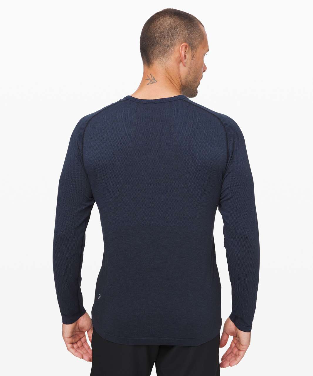 Lululemon Metal Vent Tech Long Sleeve Henley 2.0 - Mineral Blue / True Navy