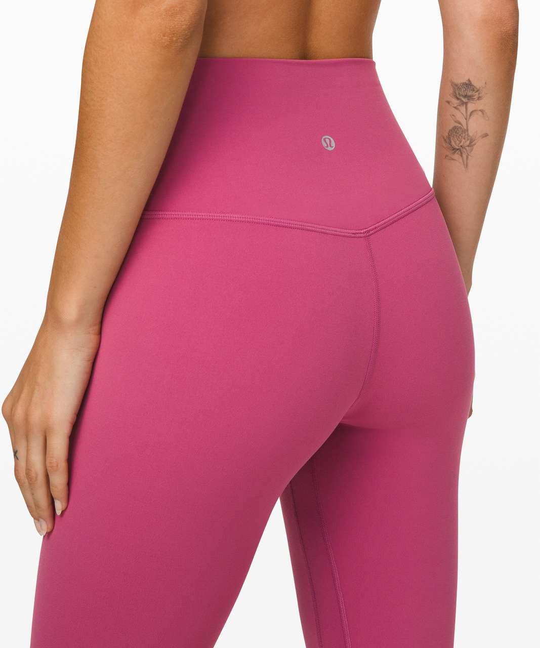 Lululemon Align Pant II 25” in Spanish Rose (Size 4), Men's Fashion,  Activewear on Carousell