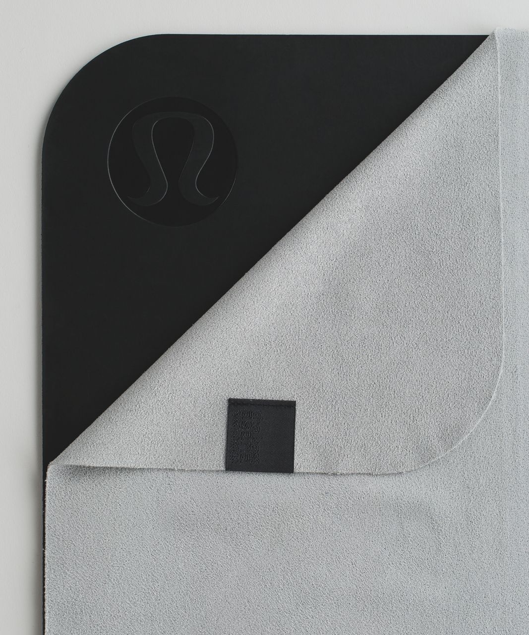 Lululemon The Towel - Silver Spoon