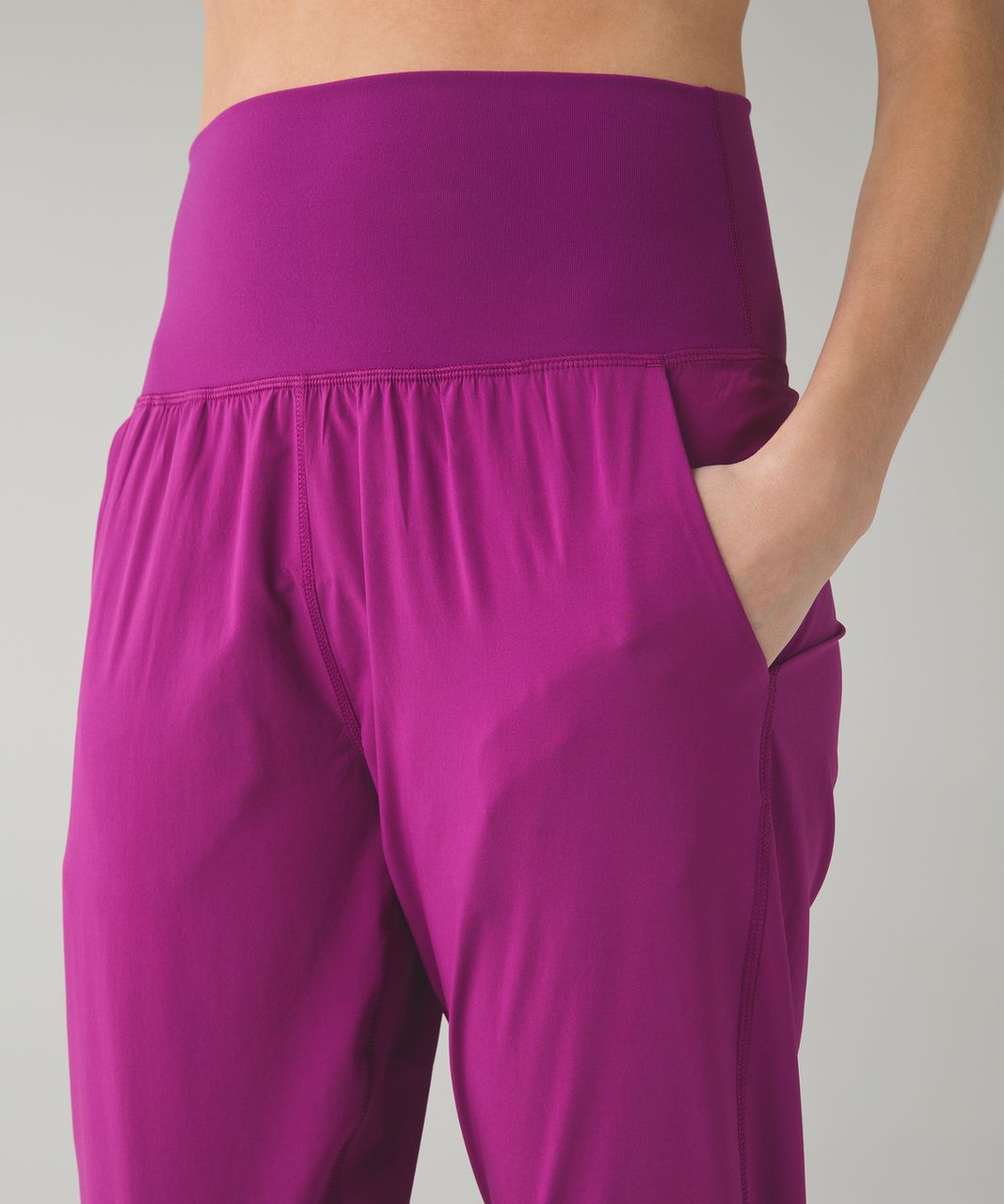 Lululemon Tranquil Crop - Regal Plum