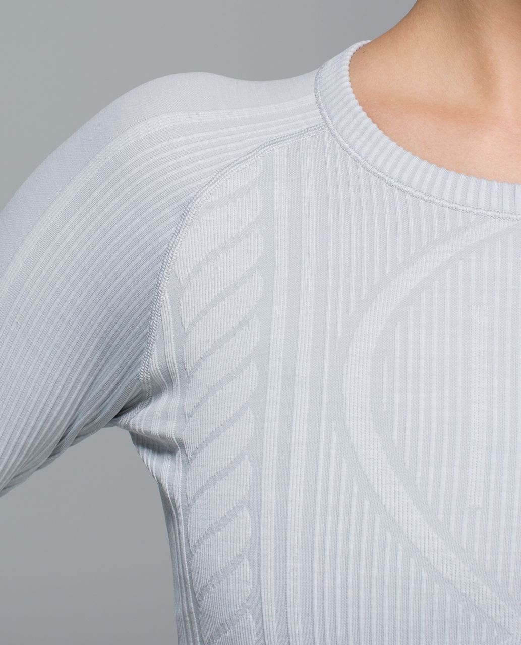 Lululemon Rest Less Pullover - Heathered Silver Spoon