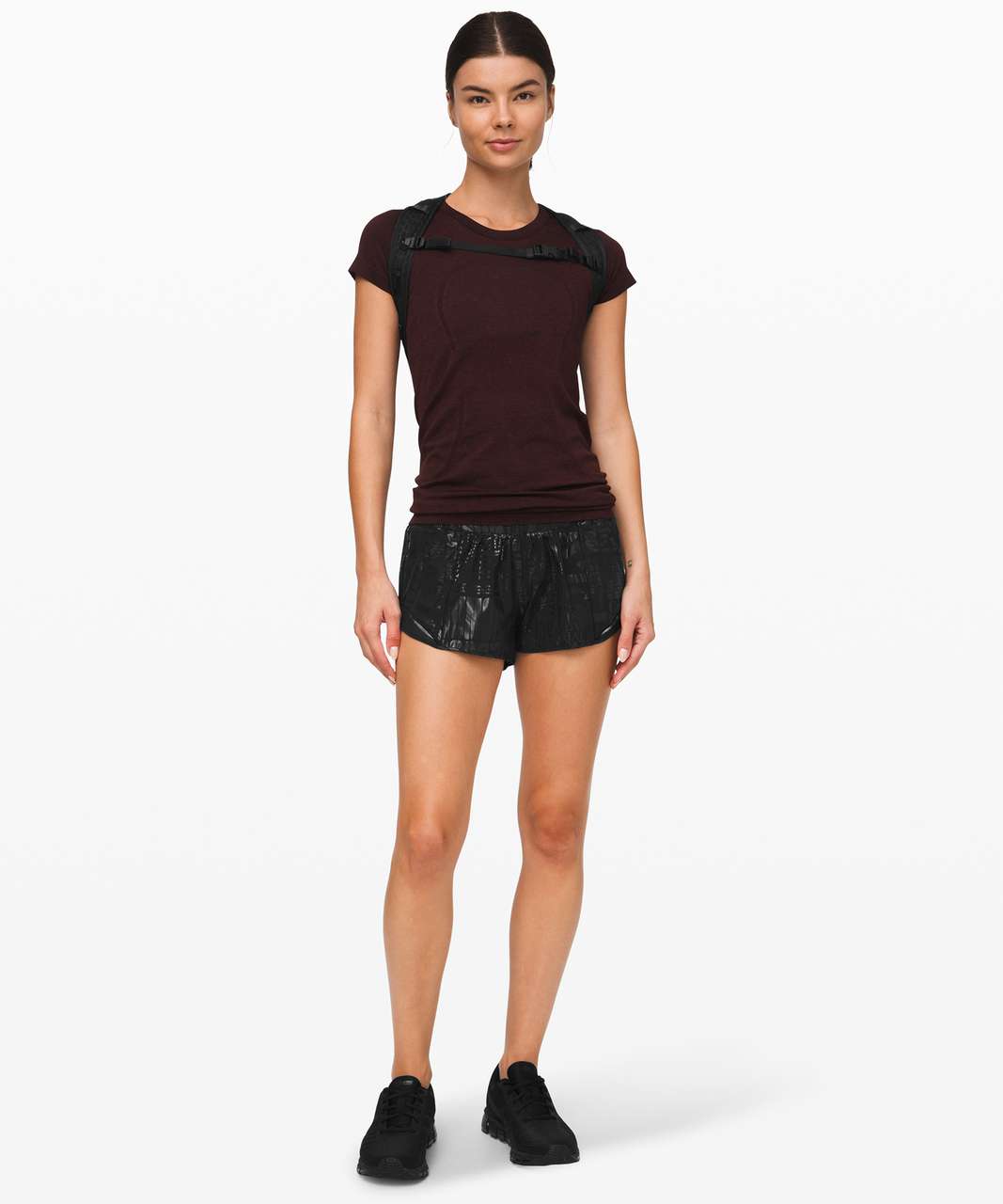 Lululemon Hotty Hot Short II *2.5" Manifesto - 20YR Manifesto Foil Black Black / Black