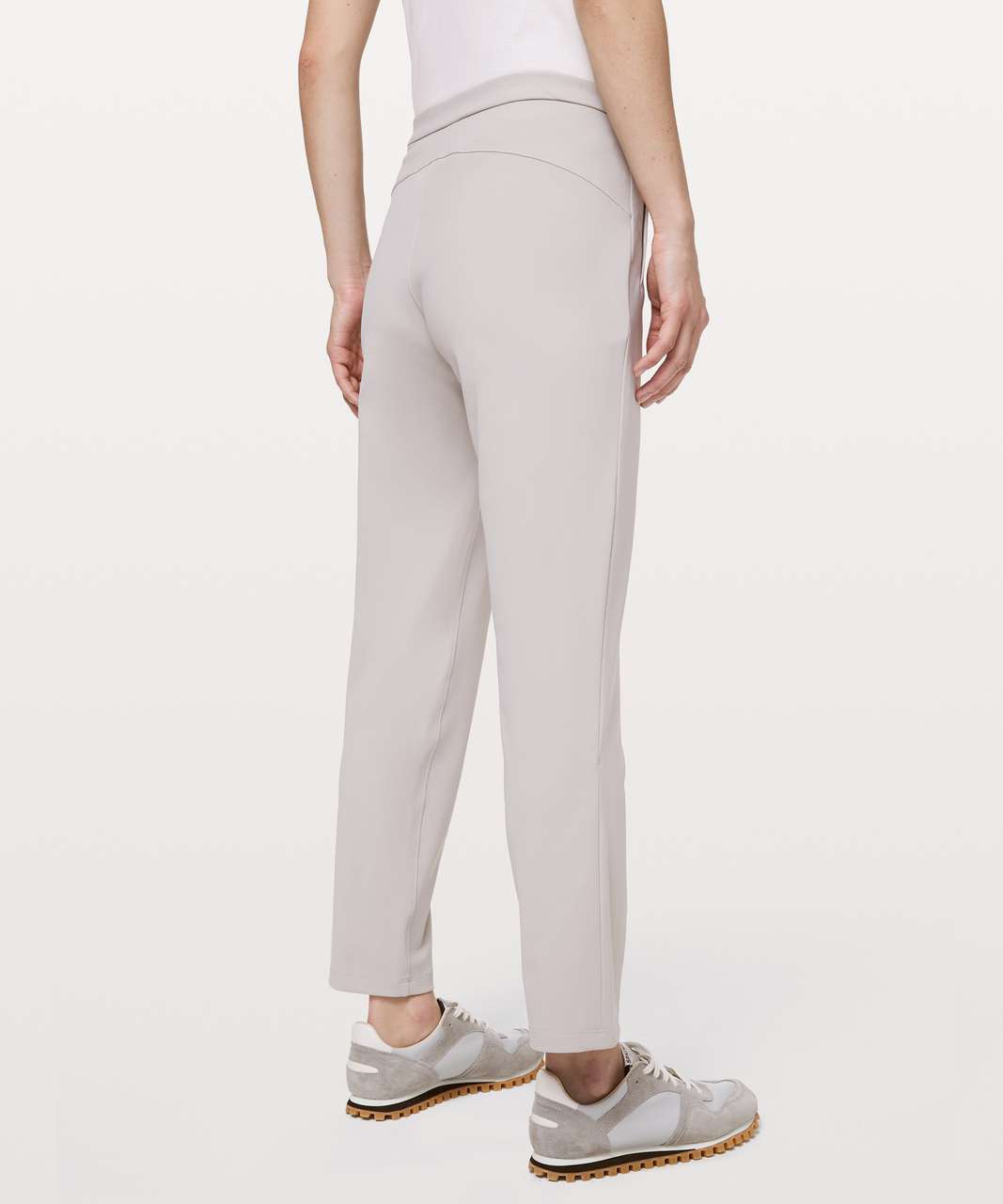 lululemon on the move pant