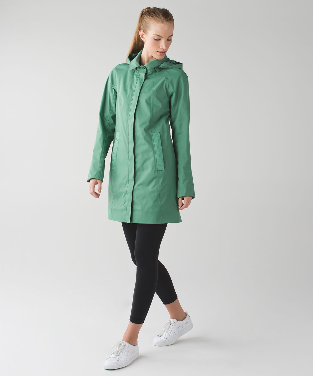 Lululemon Rain On Jacket - Vintage Green