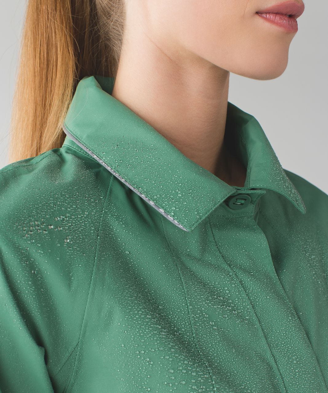 Lululemon Rain On Jacket - Vintage Green