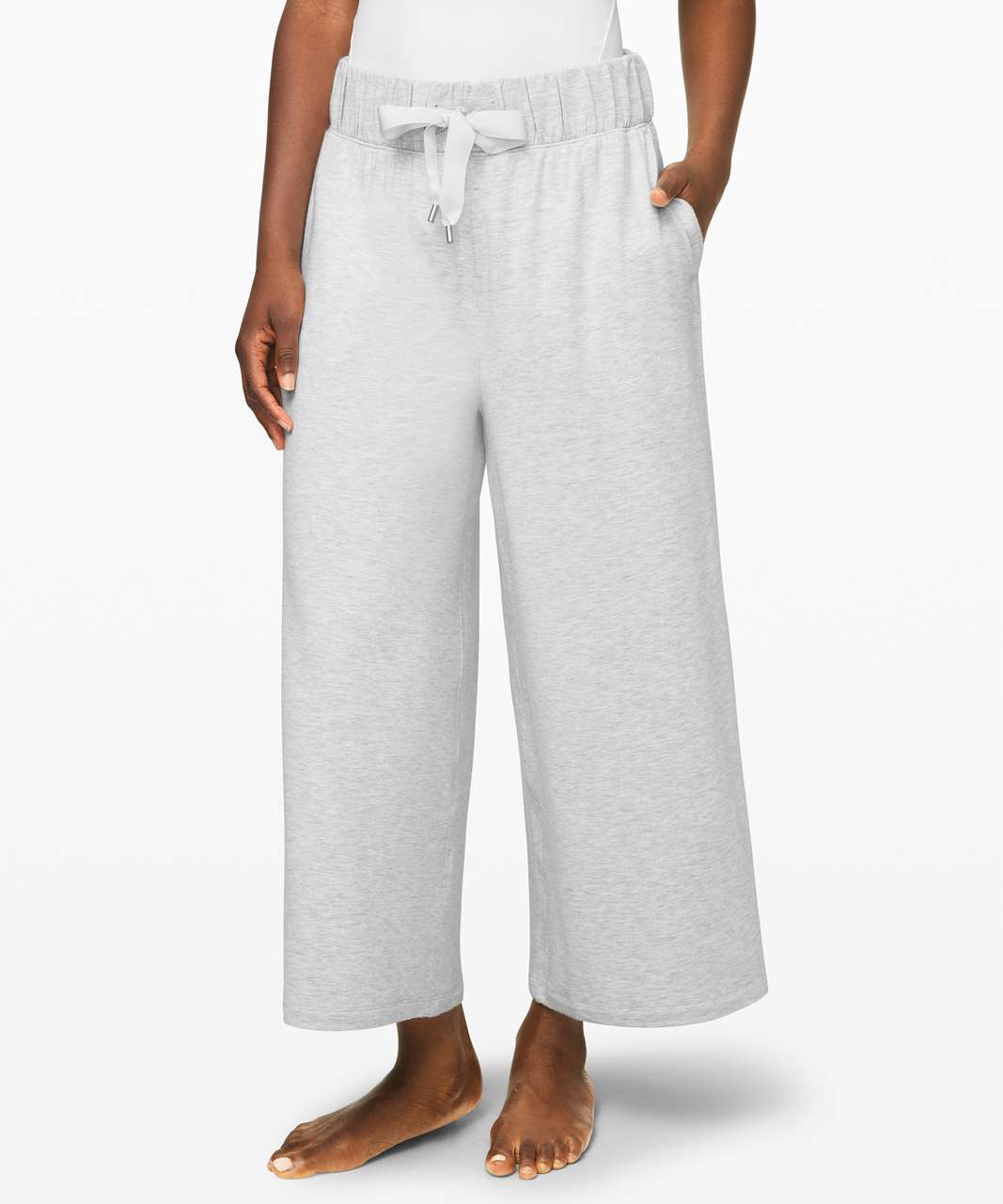 Lululemon Seek Stillness Mid Rise Crop - Heathered Core Ultra Light Grey