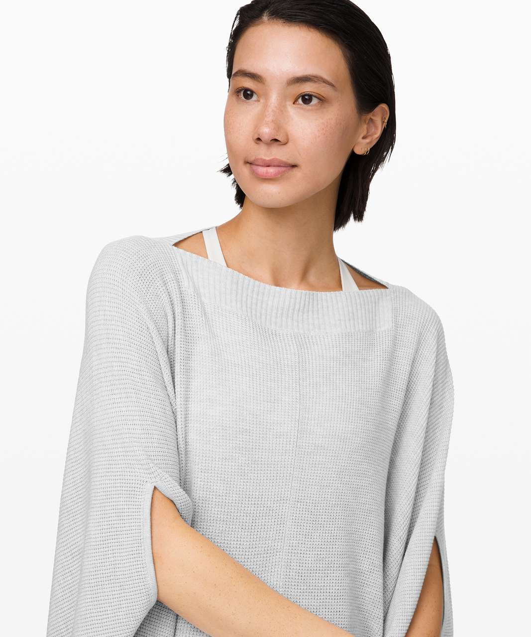 Lululemon Forward Flow Poncho - Heathered Core Ultra Light Grey