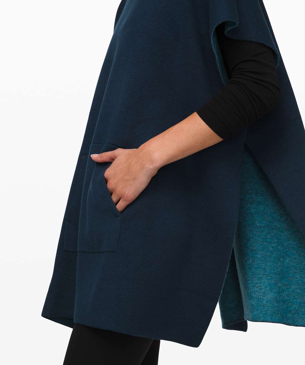 Lululemon All In A Day Hooded Poncho - Heathered Petrol Blue / Night Diver