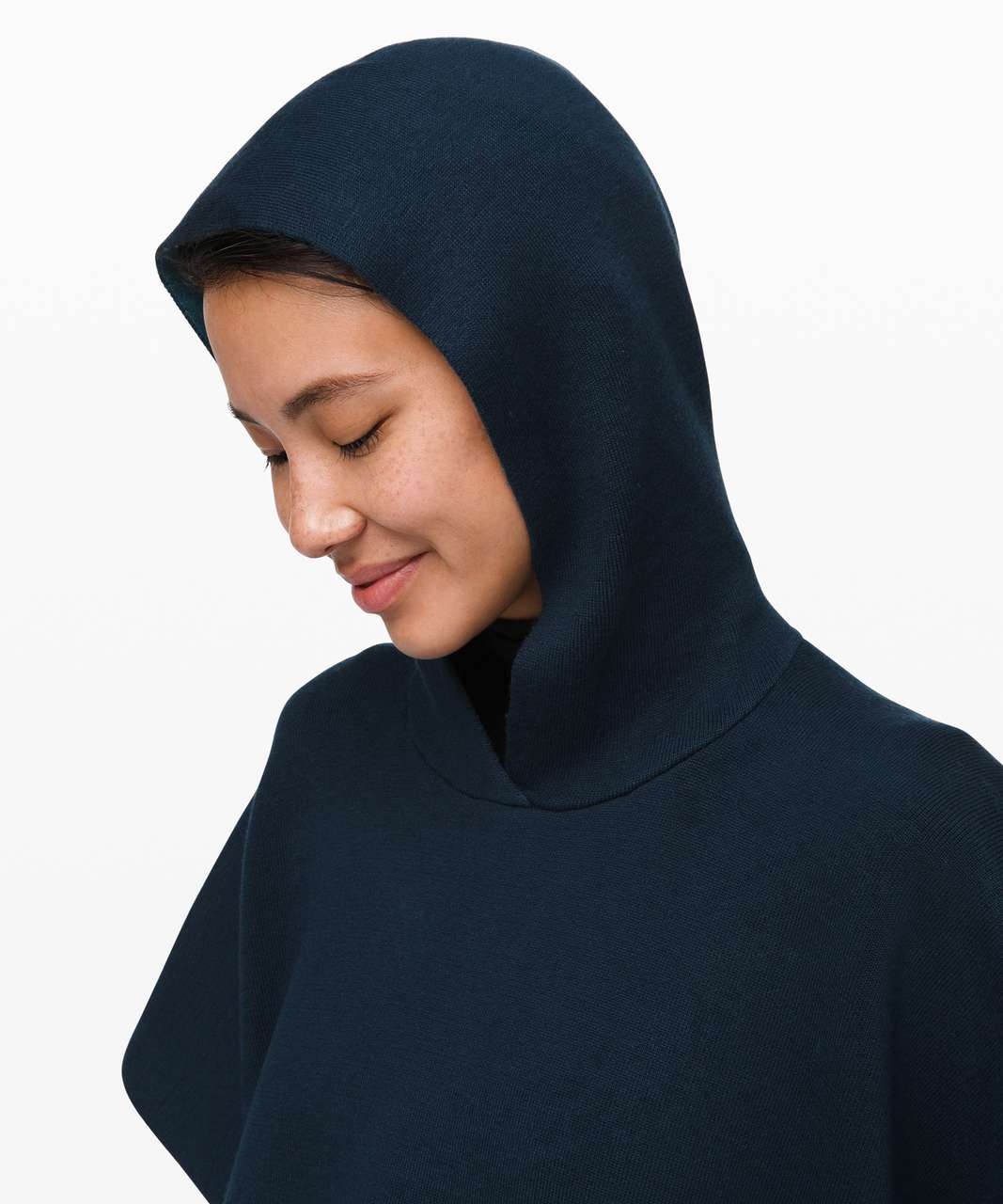 Lululemon All In A Day Hooded Poncho - Heathered Petrol Blue / Night Diver