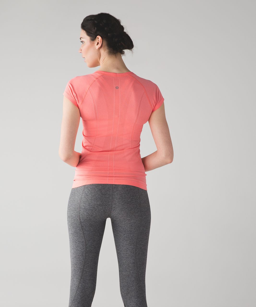 Lululemon Swiftly Tech Short Sleeve Scoop - Heathered Grapefruit