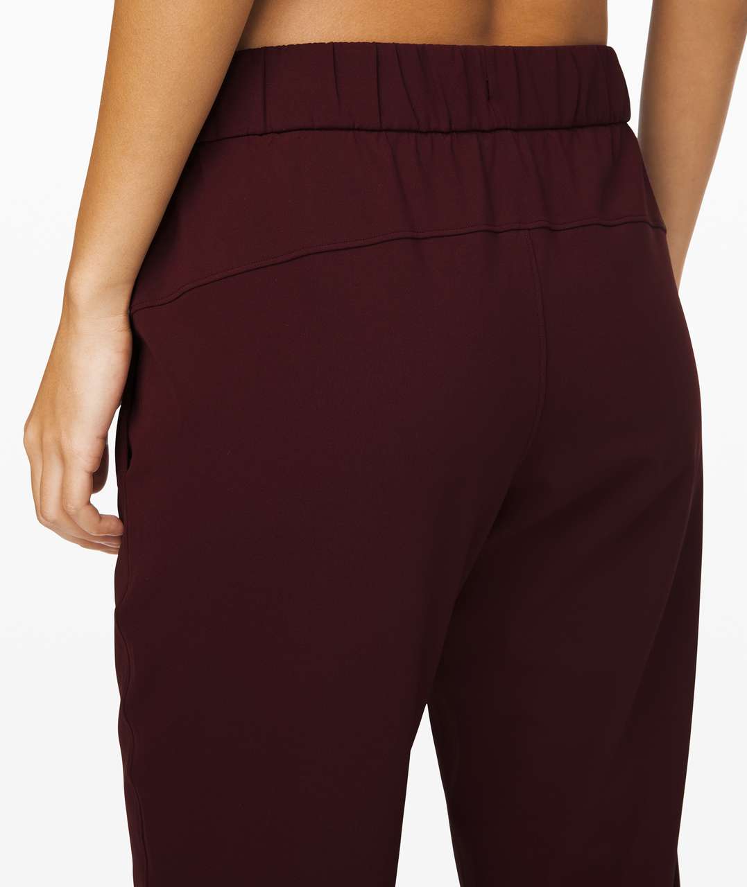 Lululemon On the Fly Jogger *Woven - Cassis - lulu fanatics