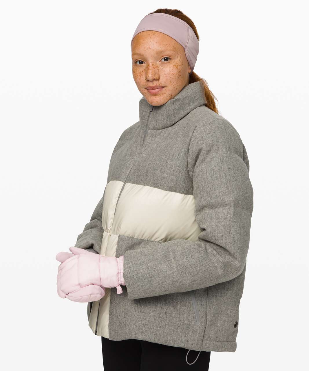 Lululemon Pinnacle Warmth Mittens - Porcelain Pink