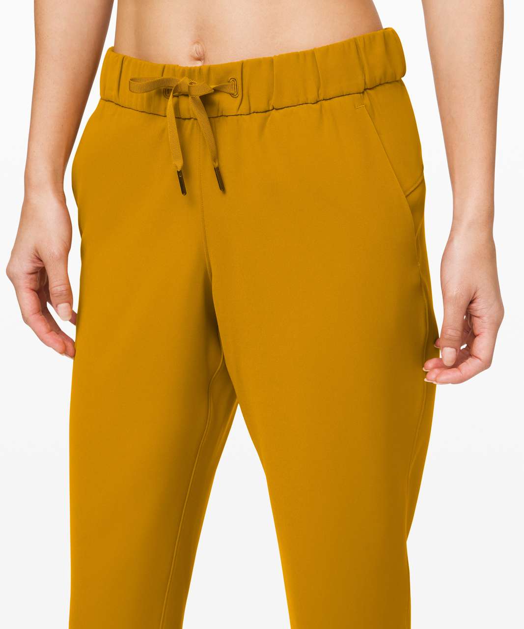 Lululemon On the Fly 7/8 Pant *Woven - Fools Gold