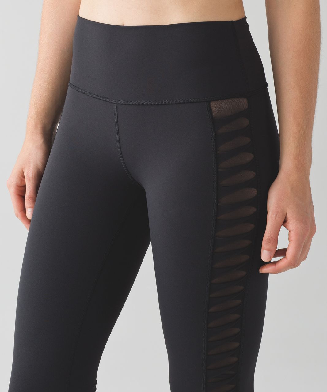 Lululwmon Side Scrunch Leggings Crop Charcoal Black Womens 4 is for Sale in  Lake View Terrace, CA - OfferUp