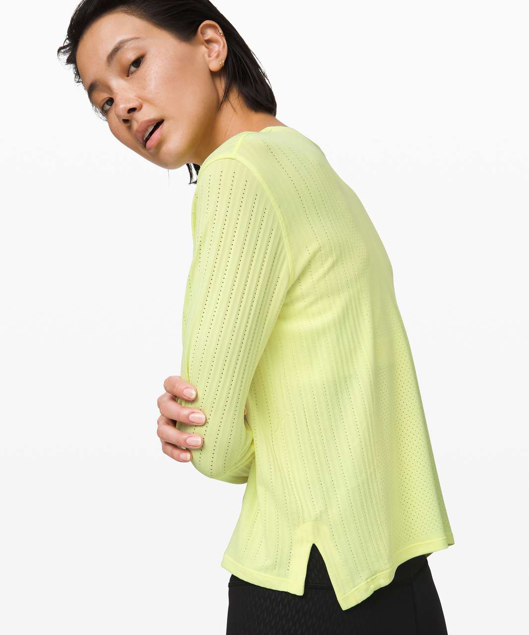 Lululemon Train to Be Long Sleeve - Florid Flash / Florid Flash