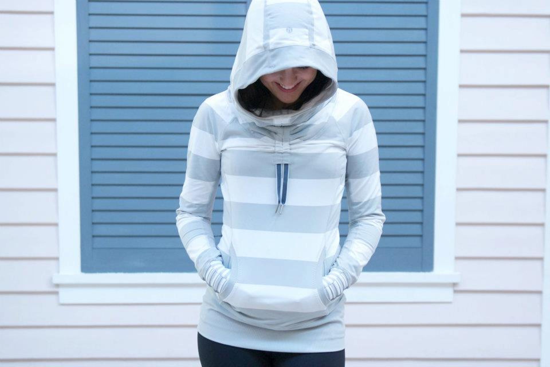 Lululemon Run:  Stay On Course Pullover - Silver Spoon White Bold Stripe /  Silver Spoon /  Silver Spoon White Narrow Bold Multi Se