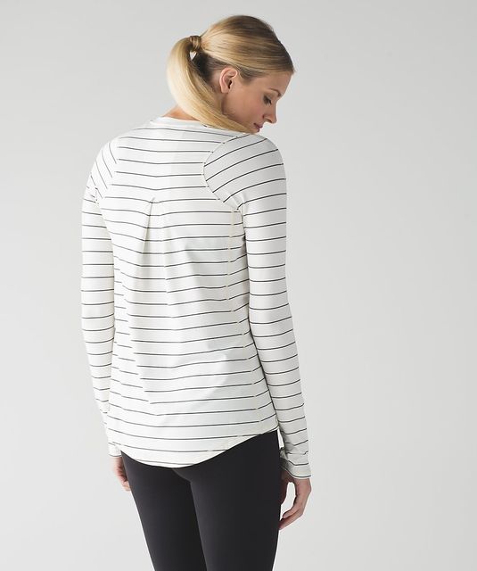 Lululemon Tuck And Flow Long Sleeve - Heathered Inkwell (AU release ...