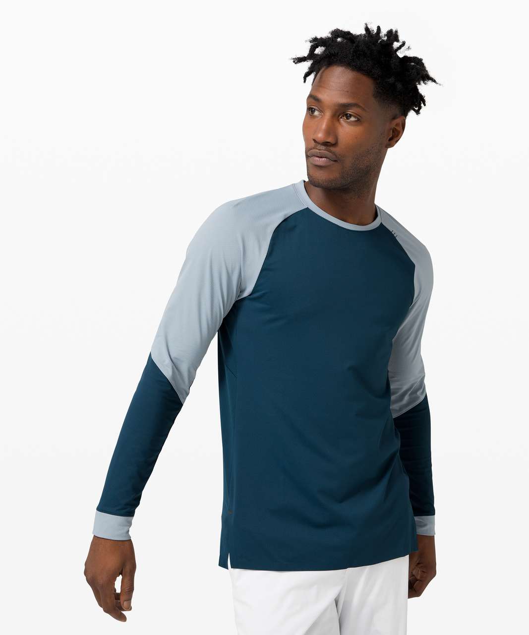 Lululemon Muscle Motion Long Sleeve - Chambray / Night Diver
