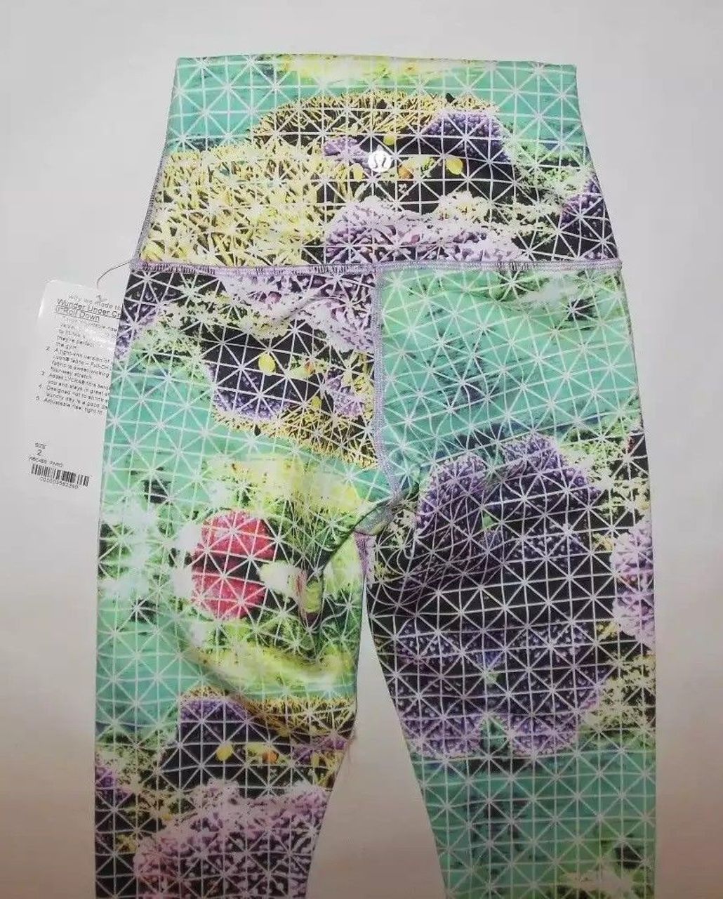 Lululemon Wunder Under Crop II *Full-On Luon (Roll Down) - Paradise Grid Very Green Multi