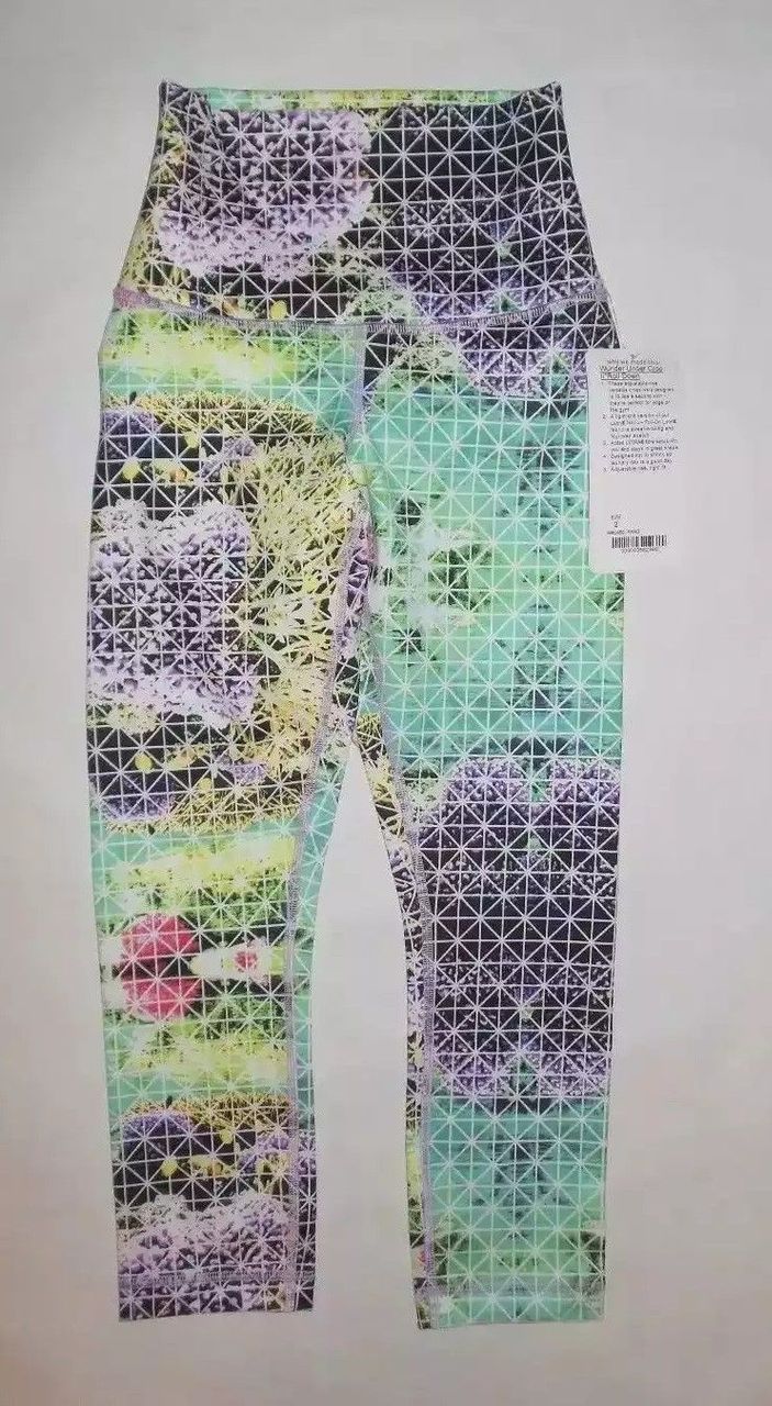 Lululemon Wunder Under Crop II *Full-On Luon (Roll Down) - Paradise Grid Very Green Multi